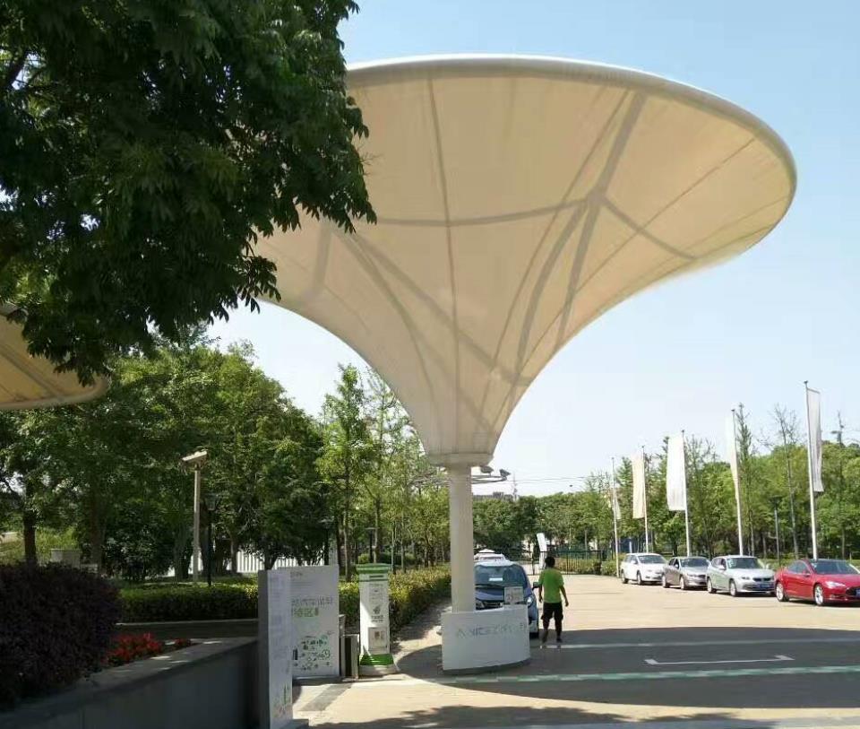 安徽海德思廣場(chǎng)景觀膜結(jié)構(gòu)遮陽(yáng)棚 安徽海德思廣場(chǎng)景觀膜結(jié)構(gòu)遮陽(yáng)棚